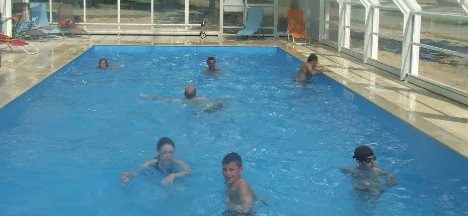 piscine camping monde